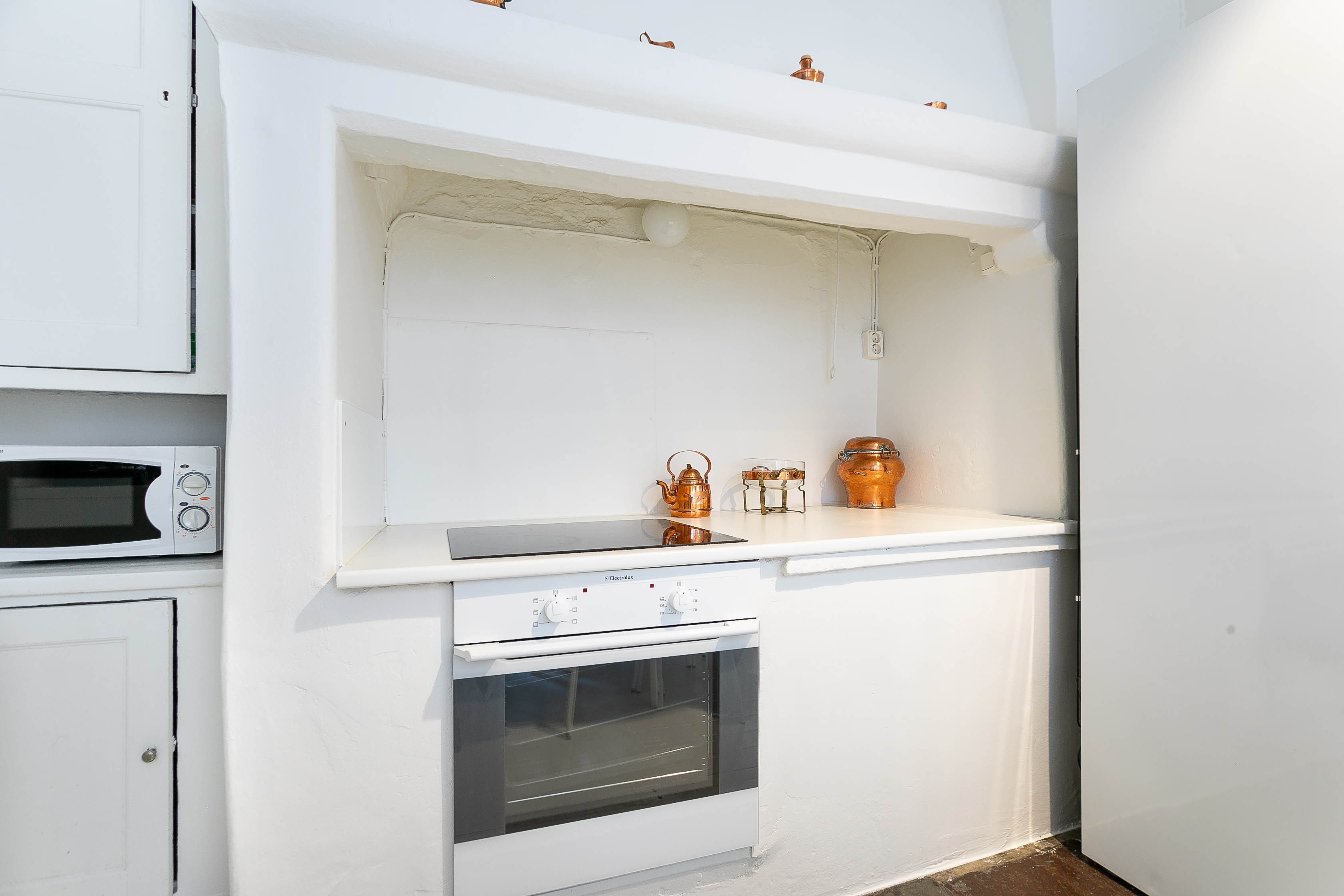 one bedroom apartment stockholm old town.jpg