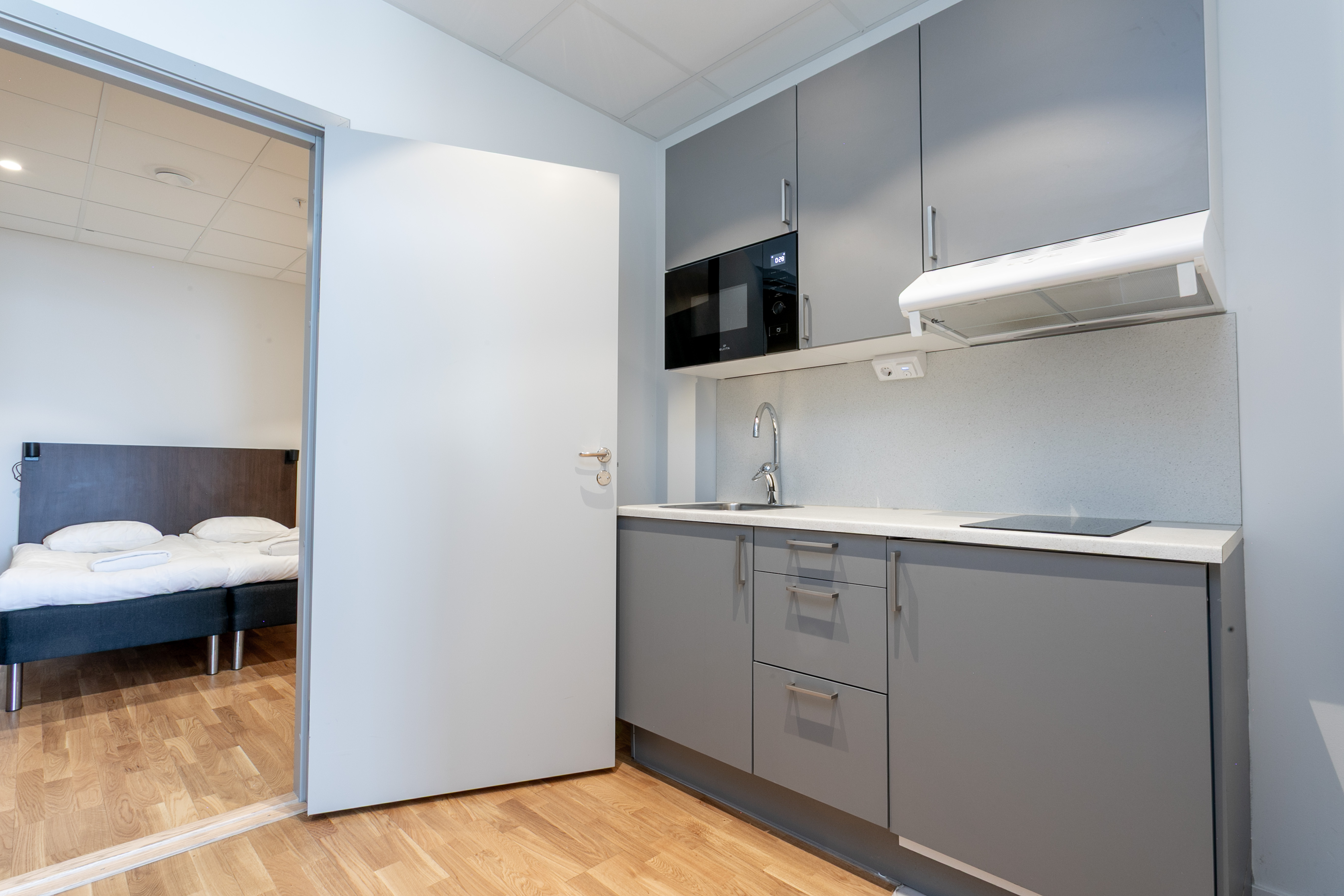 Kitchen - One Bedroom Family ApartDirect Arlandastad.jpg