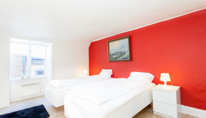 ApartDirect apartment hotel Old Town Stockholm: small one bedroom apartment -bedroom